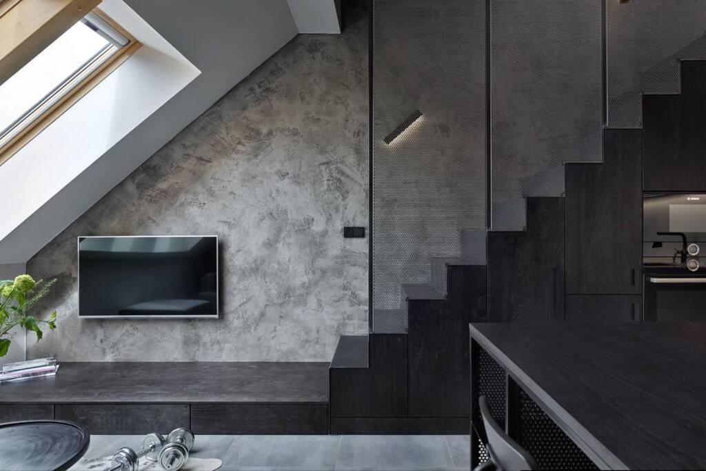Rooftop Penthouse With Terrace, Prime Location Prag Dış mekan fotoğraf
